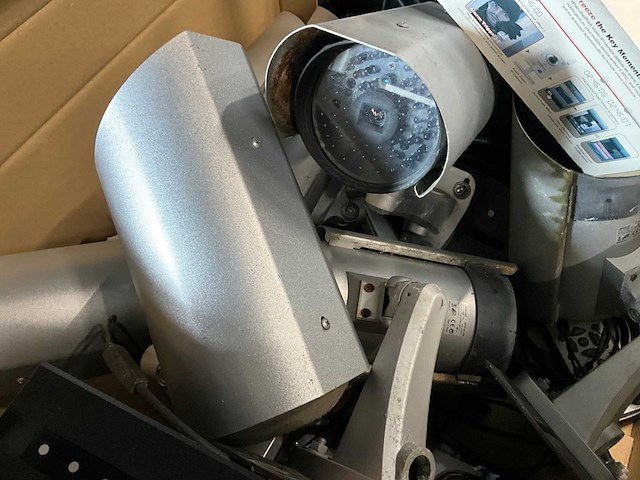 Bewakingscamera set - afbeelding 2 van  3