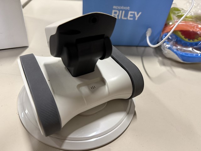 Bewakingsrobot riley + aftermaster pro - afbeelding 13 van  16