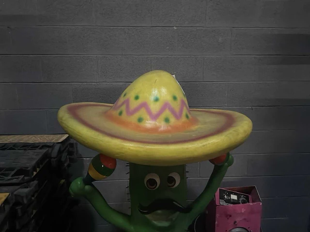 Bewegende cactus in latex (te herstellen) - afbeelding 5 van  6