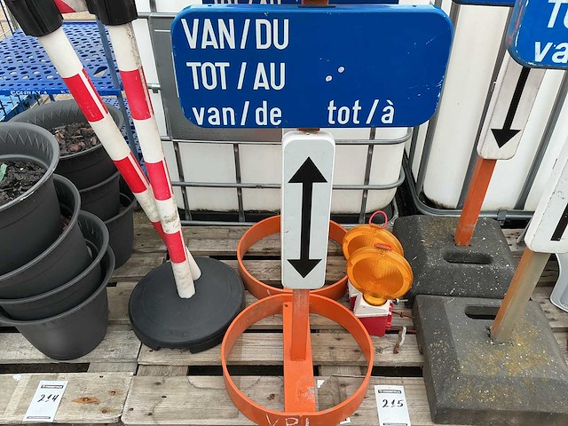Bewegwijzering enz (6x) - afbeelding 1 van  2