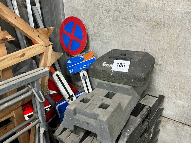 Bewegwijzering - afbeelding 2 van  4