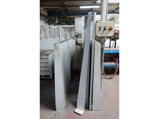 Bewerkingslijn aluminium fomindustrie - afbeelding 7 van  25