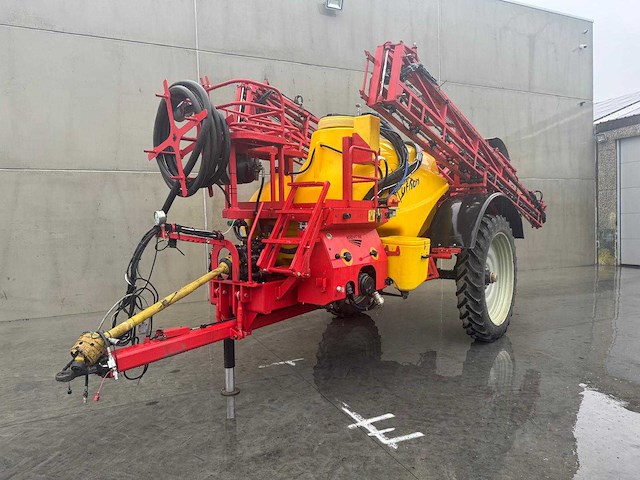 Beyne - python27/3000/280/9 - sprayer - 2014 - afbeelding 1 van  17