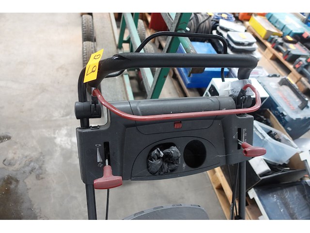 Bezine grasmachine powerplus - afbeelding 4 van  6