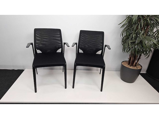 Bezoekersstoelen (2x) - afbeelding 1 van  9