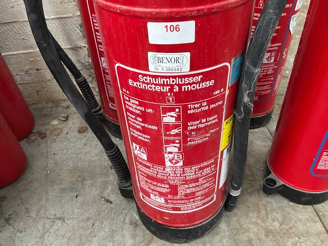Bgs schuimblusser brandblusser (4x) - afbeelding 4 van  4