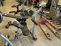 Bh stretch bench krachtstation - afbeelding 1 van  4