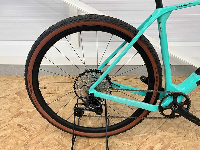 Bianchi arcadex comp gravelfiets - afbeelding 15 van  15