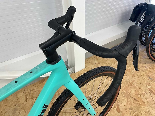 Bianchi arcadex pro grx820/822 gravelfiets - afbeelding 9 van  12