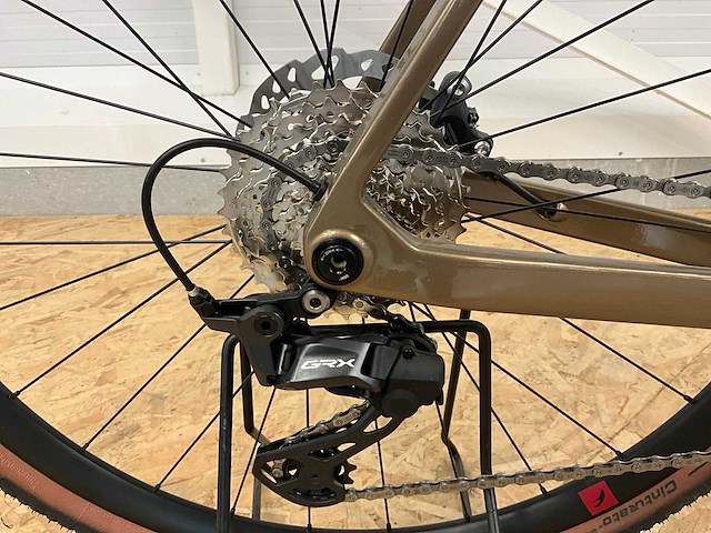 Bianchi impulso comp gravelfiets - afbeelding 9 van  11