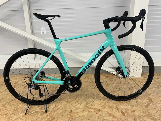 Bianchi infinito racefiets - afbeelding 1 van  10