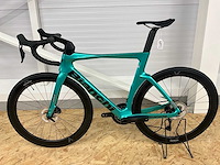 Bianchi oltre comp ultegra 57 racefiets - afbeelding 1 van  8