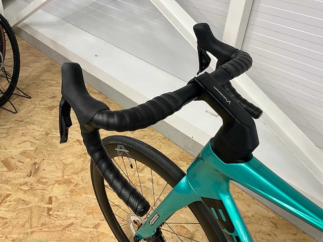 Bianchi oltre comp ultegra 57 racefiets - afbeelding 2 van  8