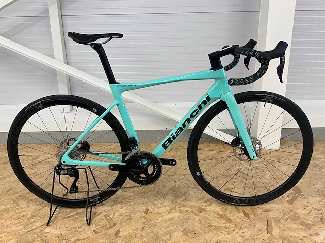 Bianchi specialissima comp racefiets - afbeelding 1 van  9