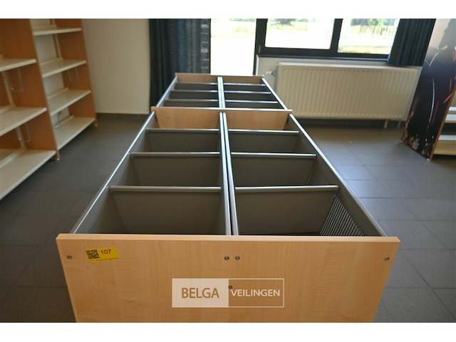 Bibliotheekbak met vakverdeling - afbeelding 2 van  4