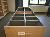 Bibliotheekbak met vakverdeling - afbeelding 2 van  4