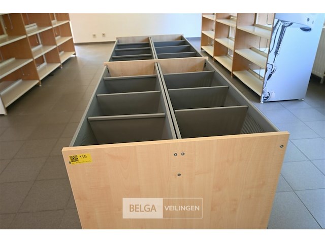 Bibliotheekbak met vakverdeling - afbeelding 2 van  4