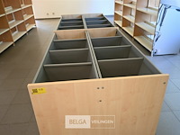 Bibliotheekbak met vakverdeling - afbeelding 2 van  4