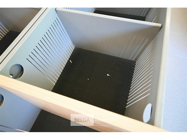 Bibliotheekbak met vakverdeling - afbeelding 4 van  4