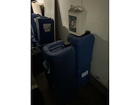 Bidons gedemineraliseerd water (12x) - afbeelding 4 van  4