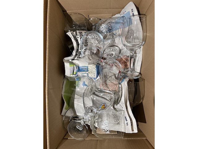 Bier-, frisdrank-, wijn- en coctailglazen - afbeelding 13 van  27