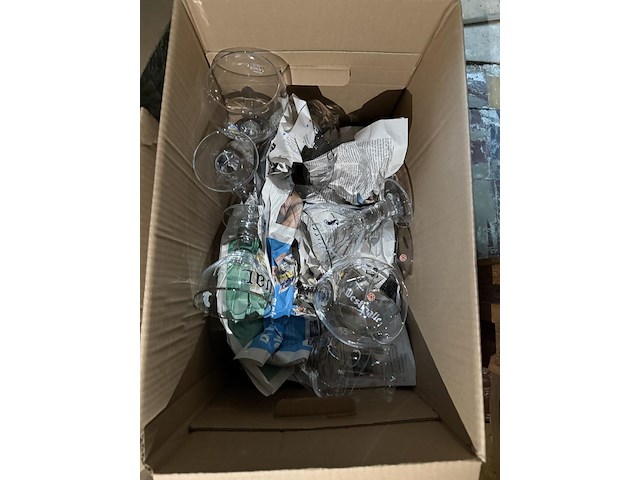 Bier-, frisdrank-, wijn- en coctailglazen - afbeelding 15 van  27