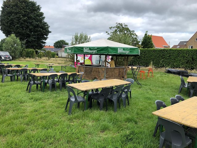 Bierpavillon bitburger - afbeelding 2 van  7