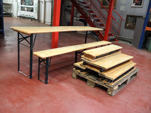 Biertafel met bank (x2) - afbeelding 3 van  5