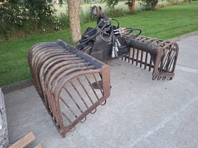 Bieten grapple hydraulisch met rotator andere landbouwmachines - afbeelding 2 van  4