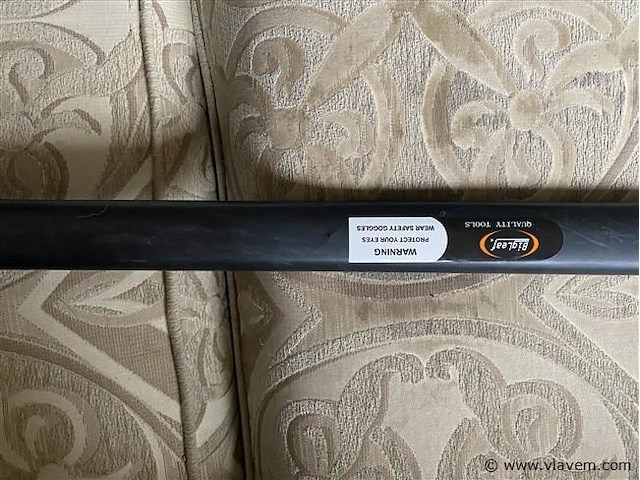 Big leaf fiberglass bijl 2kg - afbeelding 3 van  4