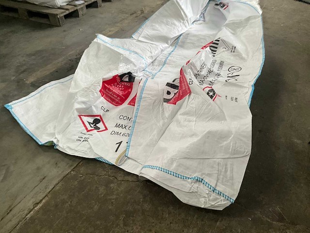 Bigbag van 17 m3 voor container - afbeelding 4 van  5