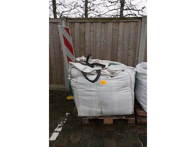 Bigbag zand - afbeelding 1 van  2
