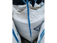 Bigbags inhoudende grind (2x) - afbeelding 3 van  3