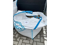 Bigbags inhoudende grind (2x) - afbeelding 4 van  5