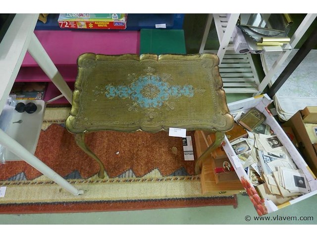 Bijzet tafeltje - afbeelding 1 van  1