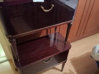 Bijzetkastje - afbeelding 1 van  1