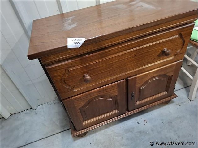 Bijzetkastje - afbeelding 1 van  1