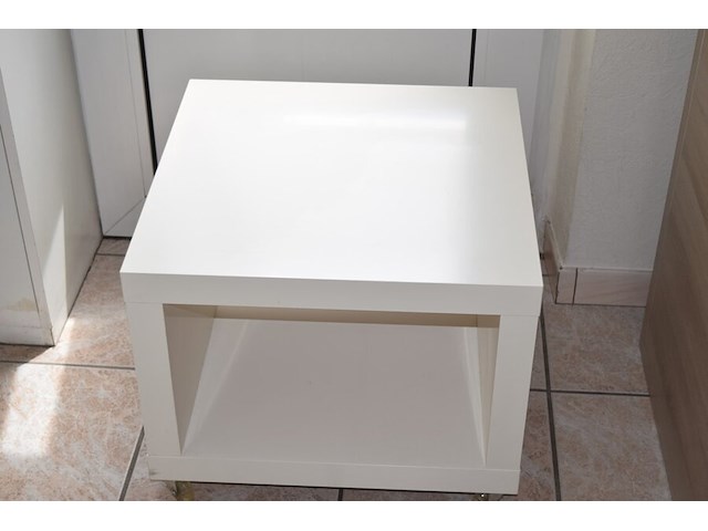 Bijzettafel op wielen - afbeelding 1 van  2