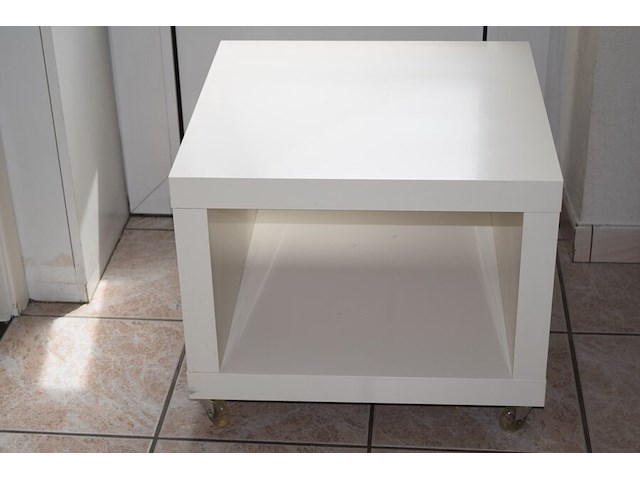 Bijzettafel op wielen - afbeelding 2 van  2