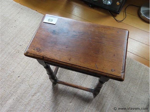 Bijzettafel rechthoekig - afbeelding 1 van  3