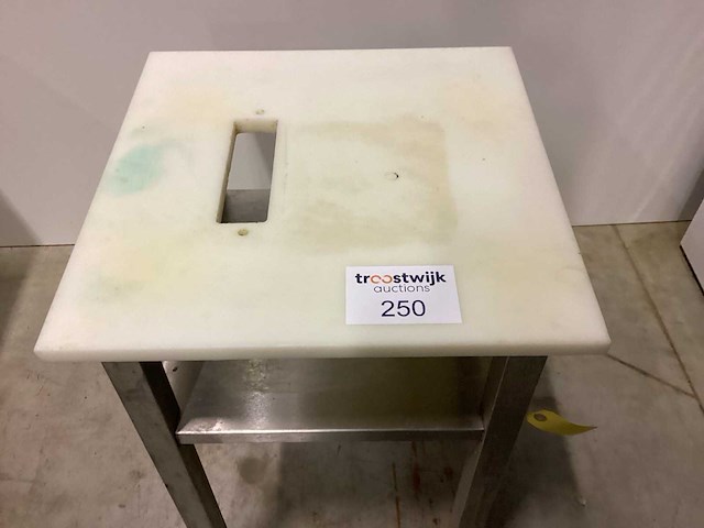 Bijzettafel teflon blad overige opslag en handling - afbeelding 2 van  2