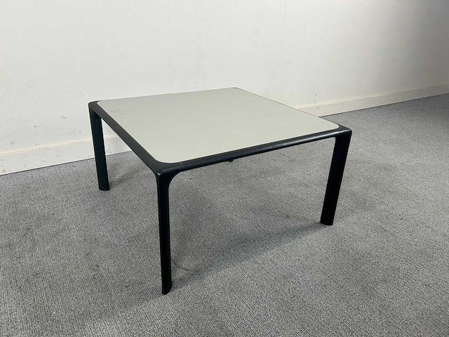 Bijzettafel - afbeelding 1 van  5