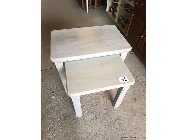 Bijzettafels. 2 stuks - afbeelding 1 van  3