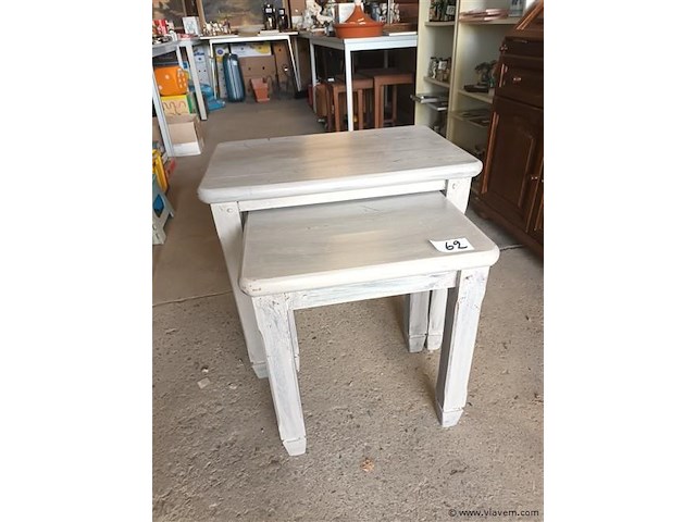 Bijzettafels. 2 stuks - afbeelding 2 van  3