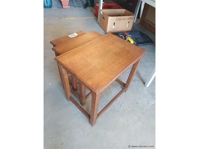 Bijzettafels. 3 stuks - afbeelding 3 van  3