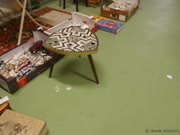 Bijzettafeltje met mozaiek - afbeelding 1 van  2