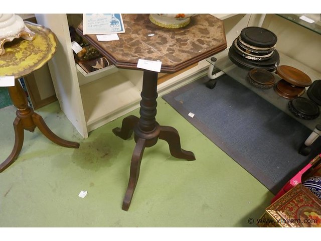 Bijzettafeltje - afbeelding 1 van  1