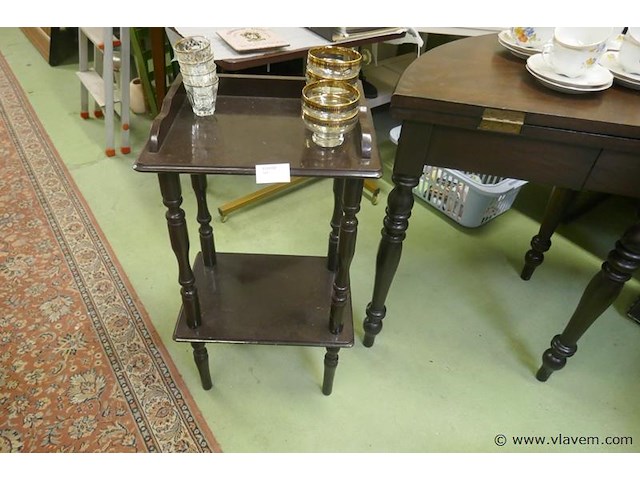 Bijzettafeltje - afbeelding 1 van  1