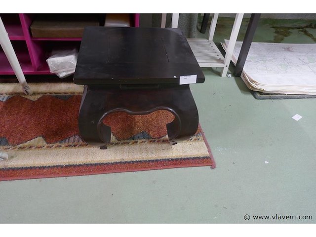 Bijzettafeltje - afbeelding 1 van  1