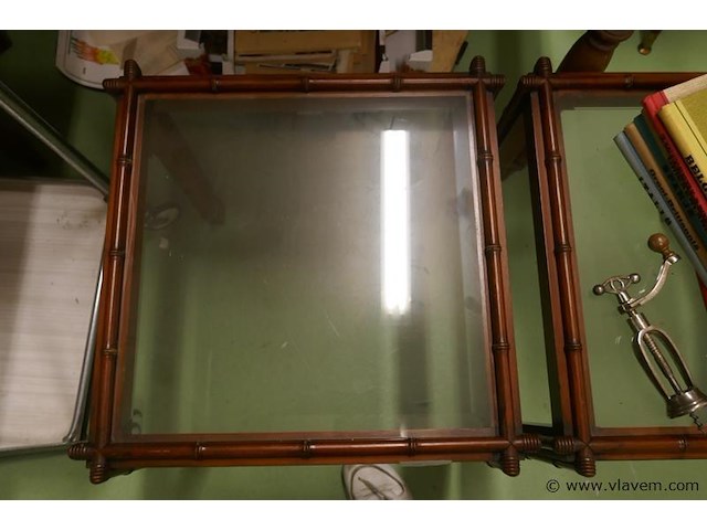 Bijzettafeltjes in hout en glas - afbeelding 2 van  2